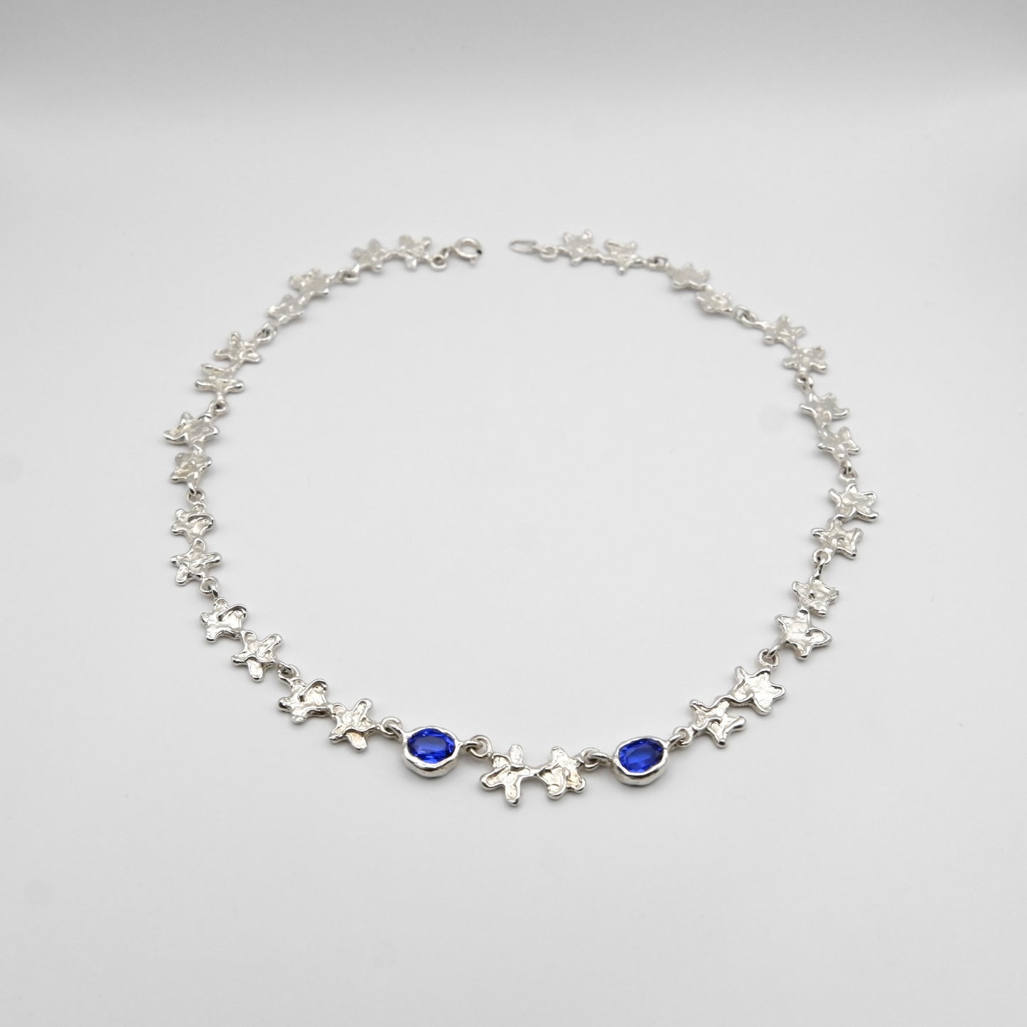 Collier Stars.