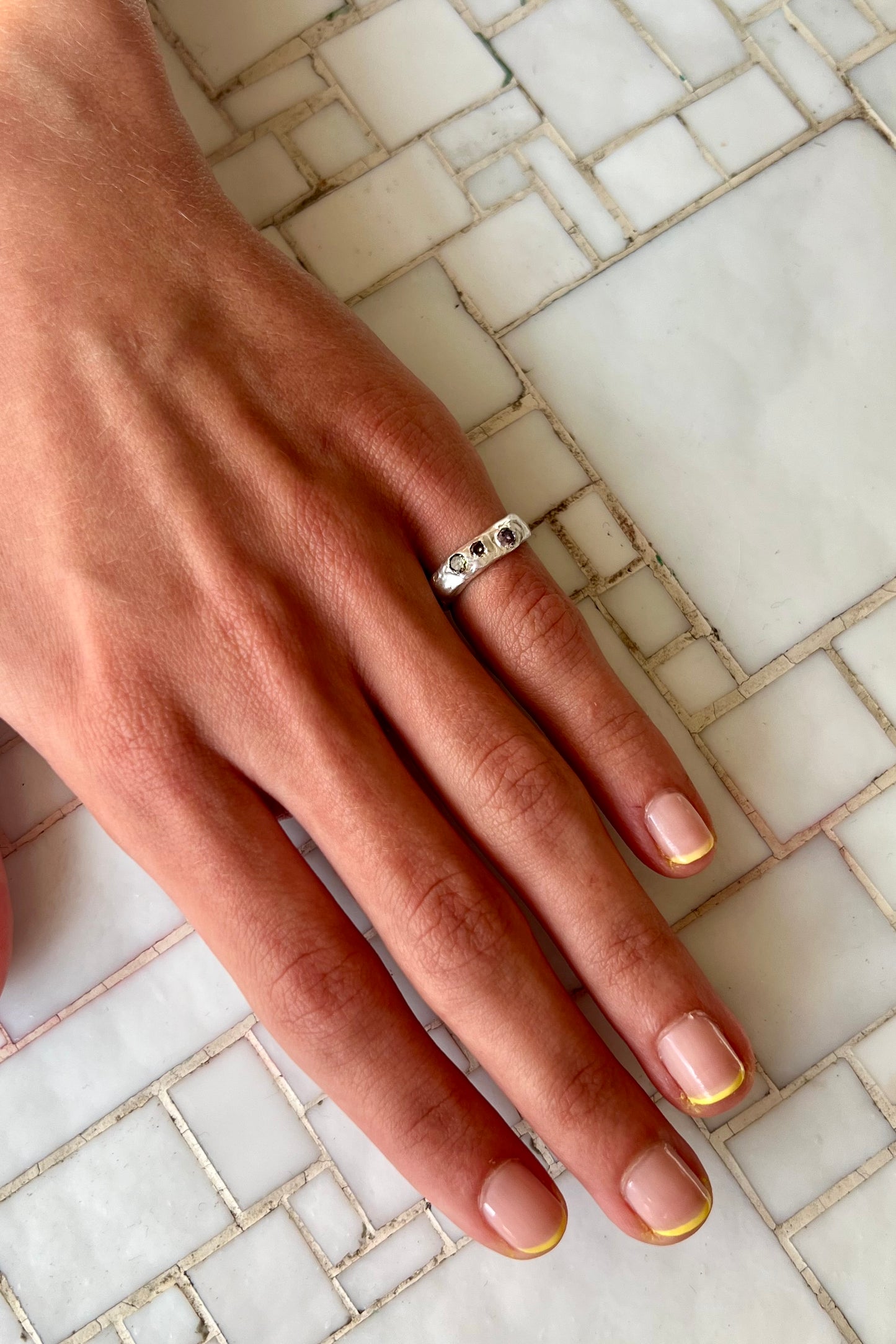 Bague baby Lava.