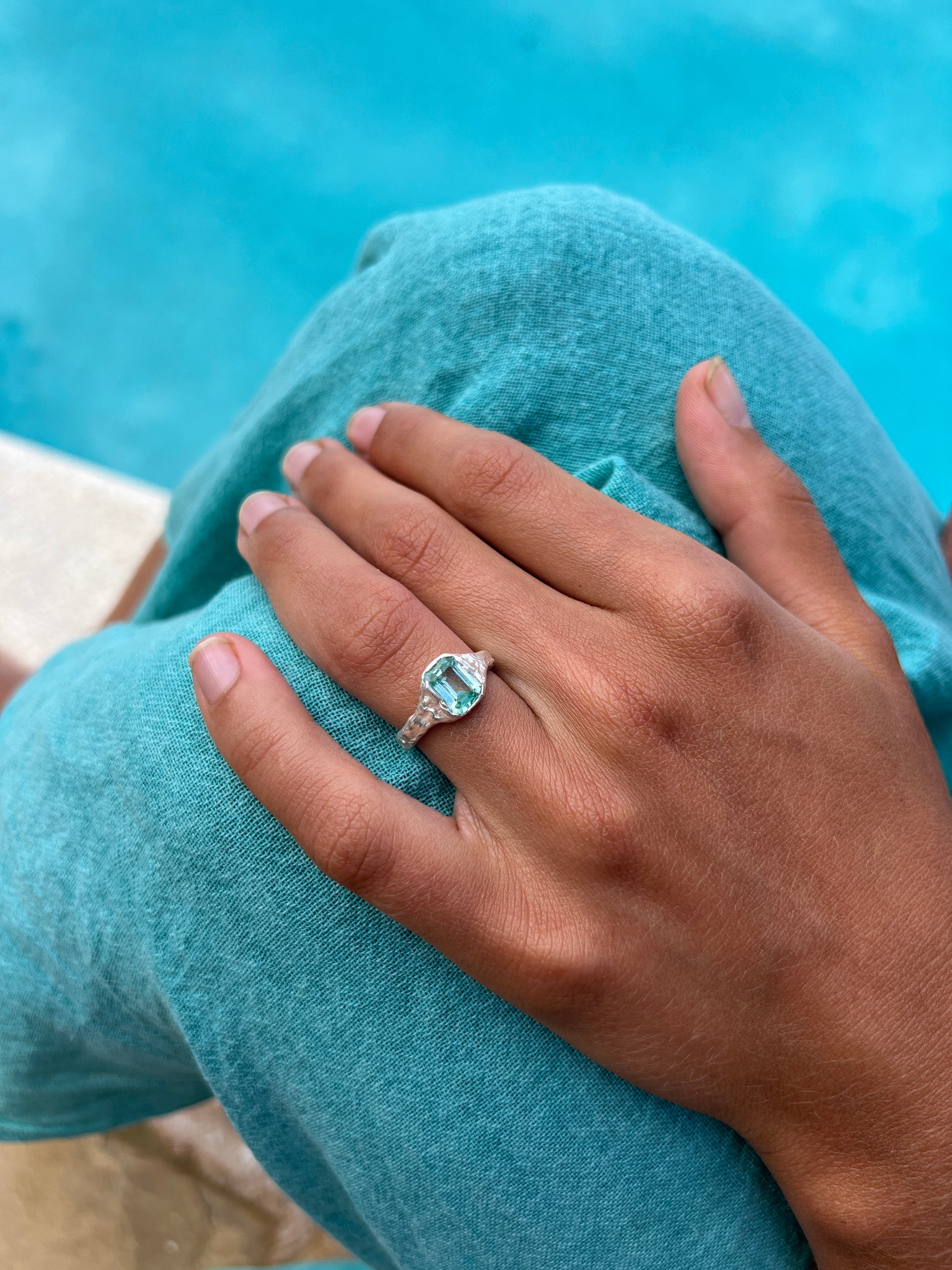 Bague Lava 1 Bleu Turquoise.