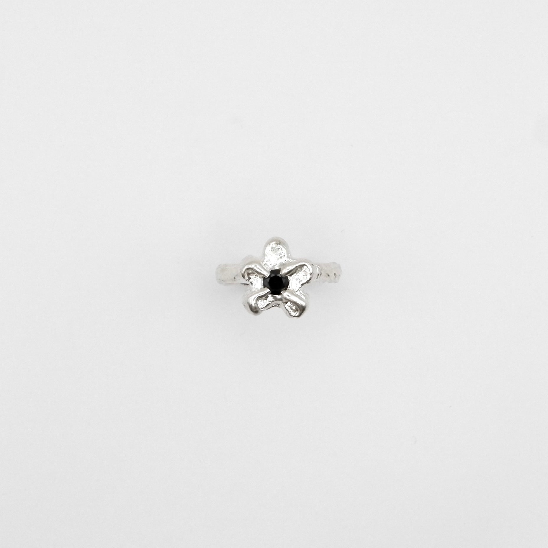 Bague Mini Bloom Noir.