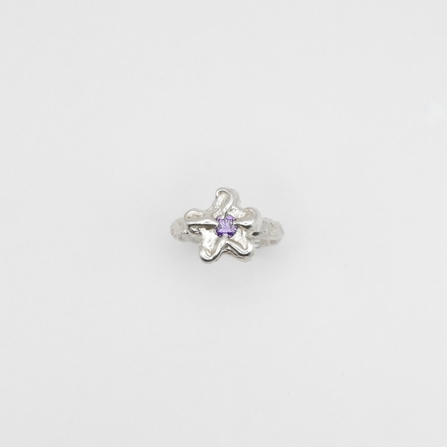 Bague Mini Bloom Mauve Foncé.