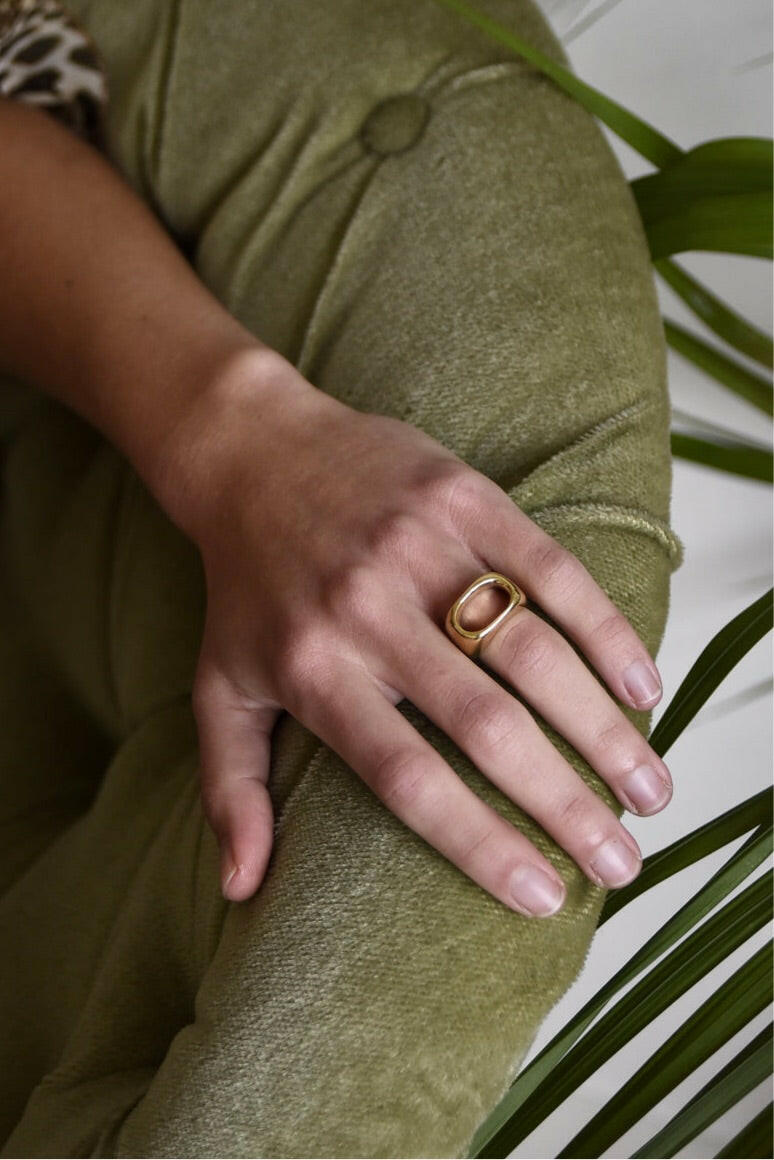 Bague Comet.