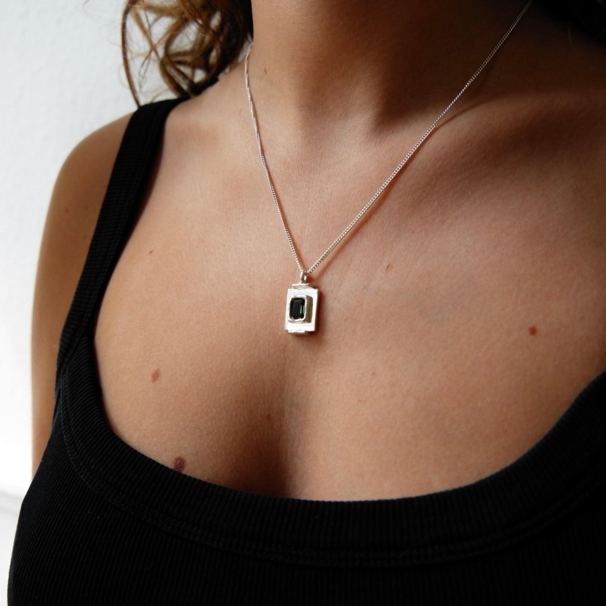 Pendentif Art Deco Vert.