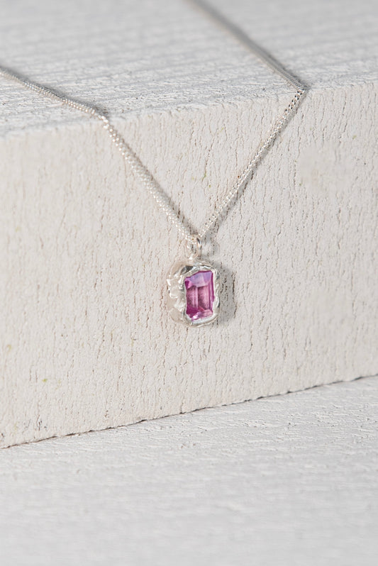 Collier Lava Rose.