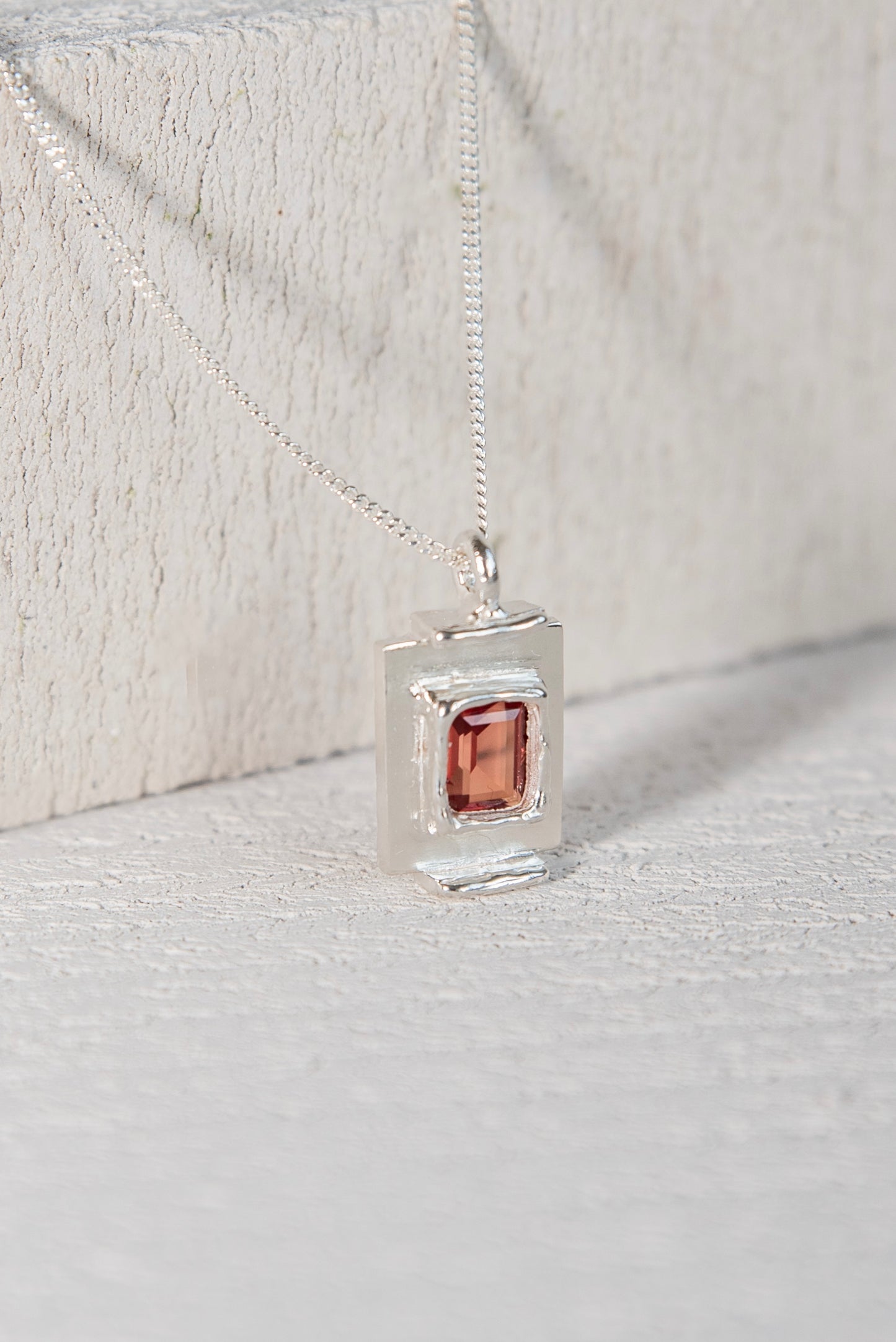 Pendentif Art Deco Orange.