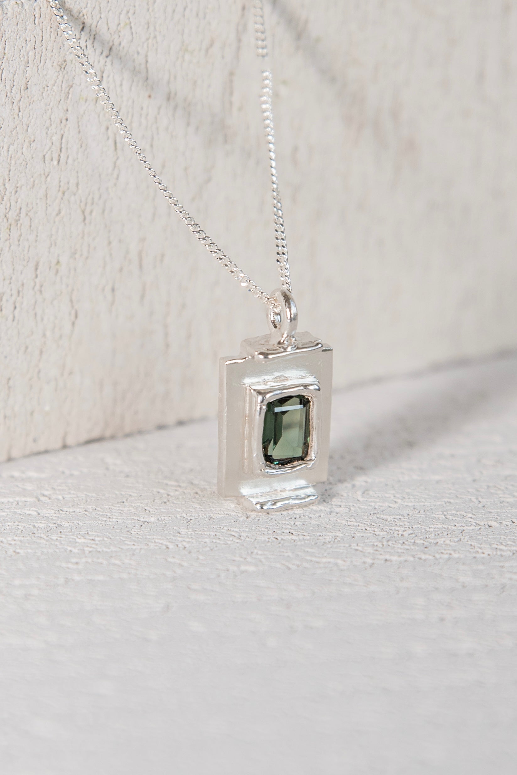 Pendentif Art Deco Vert.