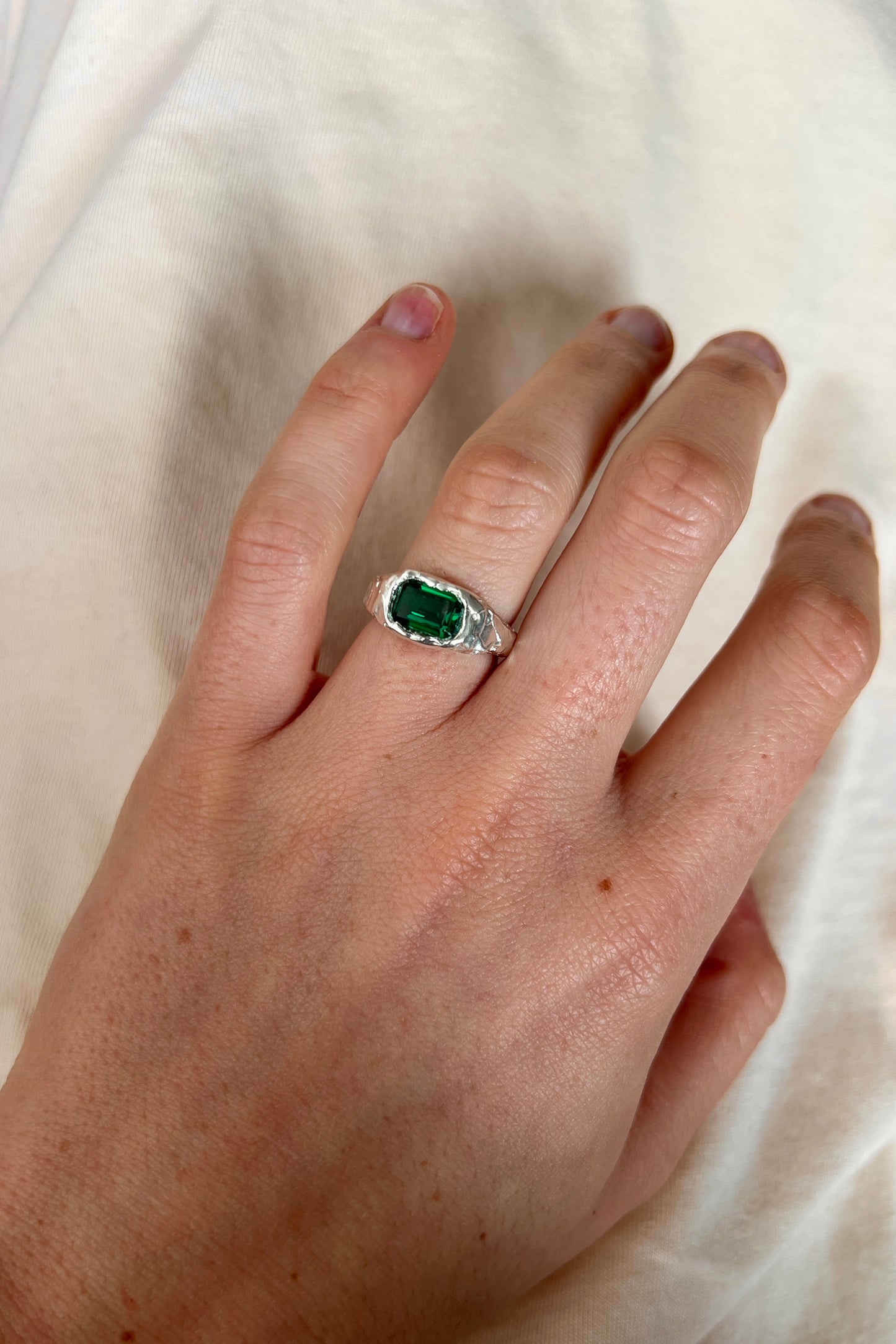 Bague Lava 2 Vert Emeraude.
