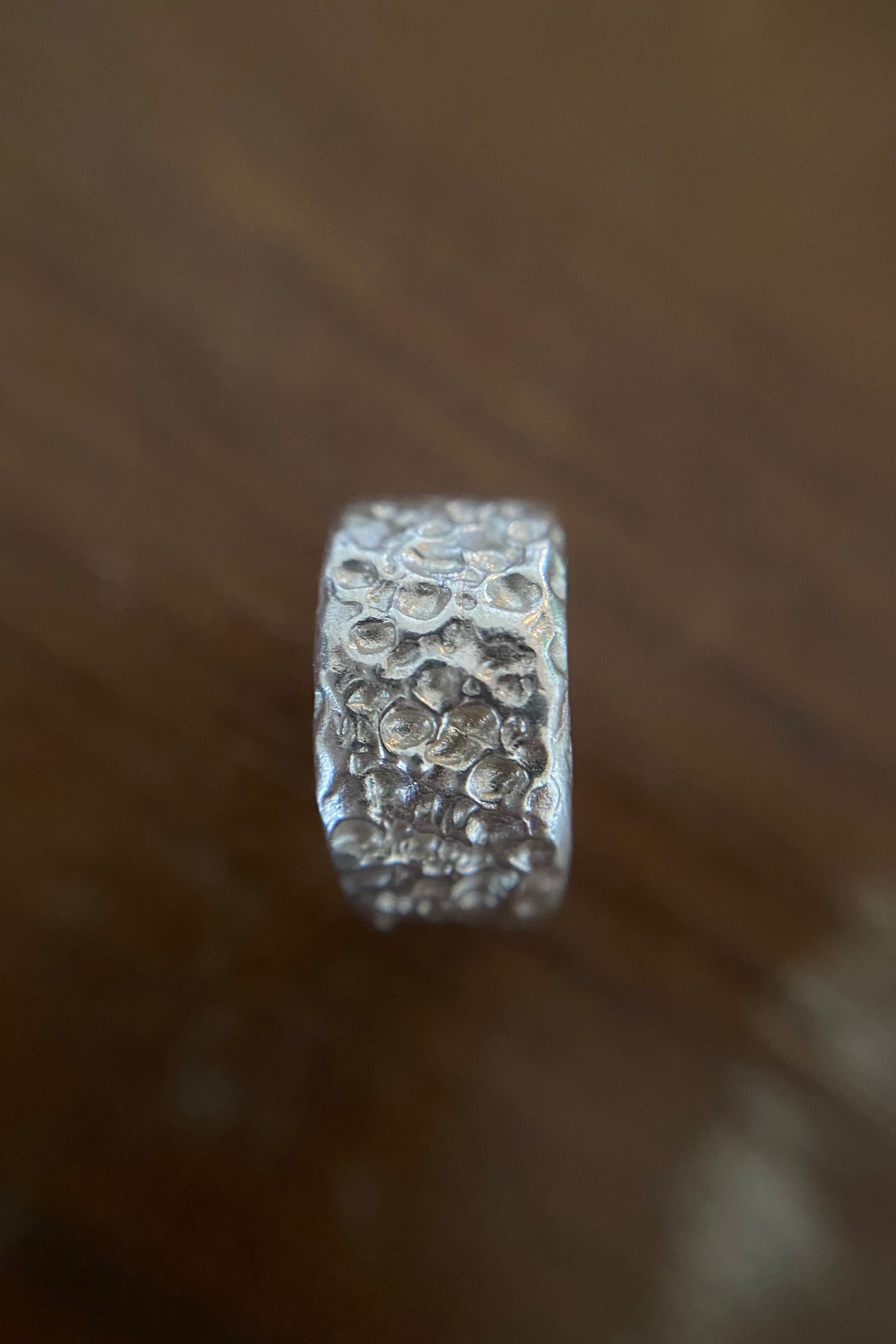 Earcuff.