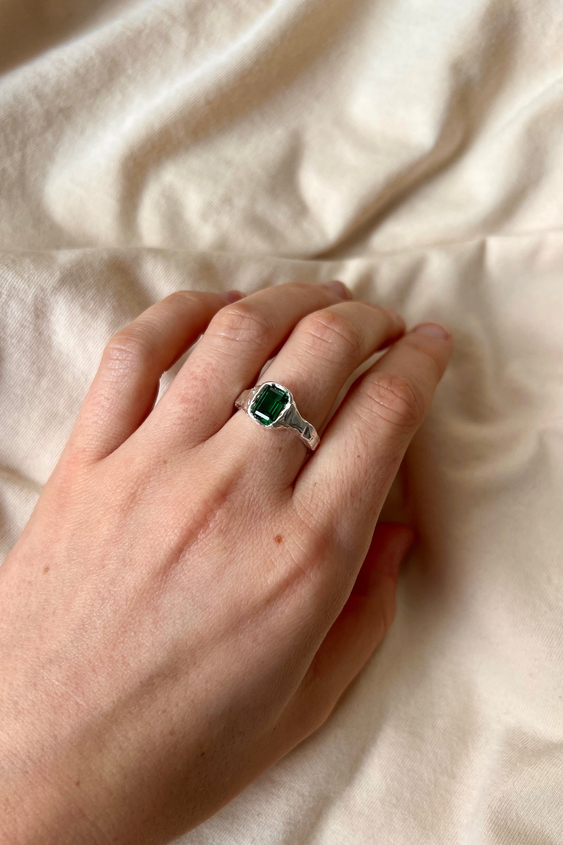 Bague Lava 1 Vert Emeraude.
