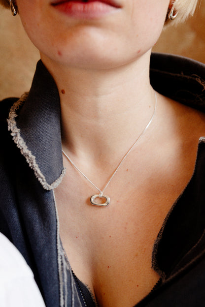 Collier Comet 3