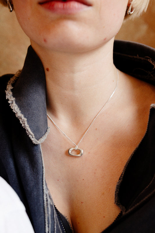 Collier Comet 3