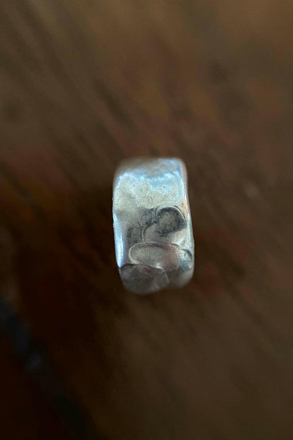 Earcuff.