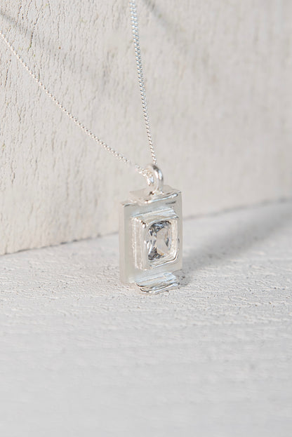 Pendentif Art Deco Blanc.